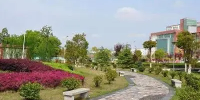 <b>廣元經(jīng)濟(jì)管理學(xué)校簡(jiǎn)介</b>