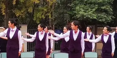 <b>成都市蜀興職業中學簡介</b>