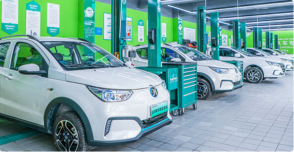 成都萬通未來高級技工學校