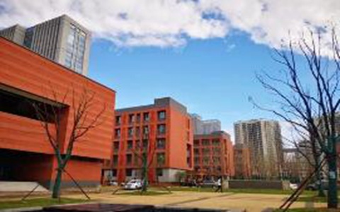 射洪恒立服裝學(xué)校都有哪些熱門專業(yè)?服裝與服飾設(shè)計(jì)專業(yè)怎么樣