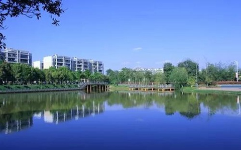 武勝萬善職業(yè)中學校有哪些專業(yè)?電子技術(shù)應(yīng)用專業(yè)就業(yè)怎么樣