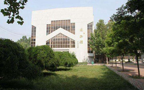 南江縣小河職業中學2023招生專業有哪些?旅游服務與管理專業就業怎么樣