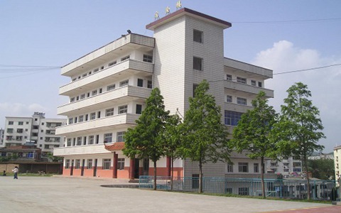 犍為縣職業(yè)高級(jí)中學(xué)中專什么專業(yè)好?汽車運(yùn)用與維修專業(yè)就業(yè)怎么樣