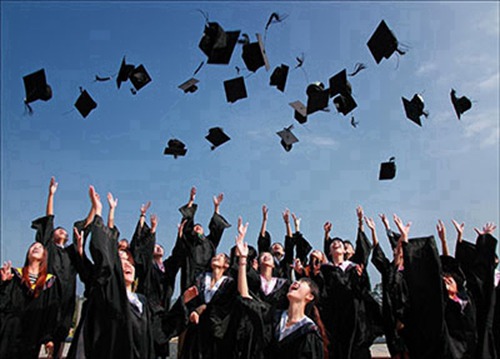 成都2023年讀高級乘務(wù)專業(yè)哪所中專學(xué)校好